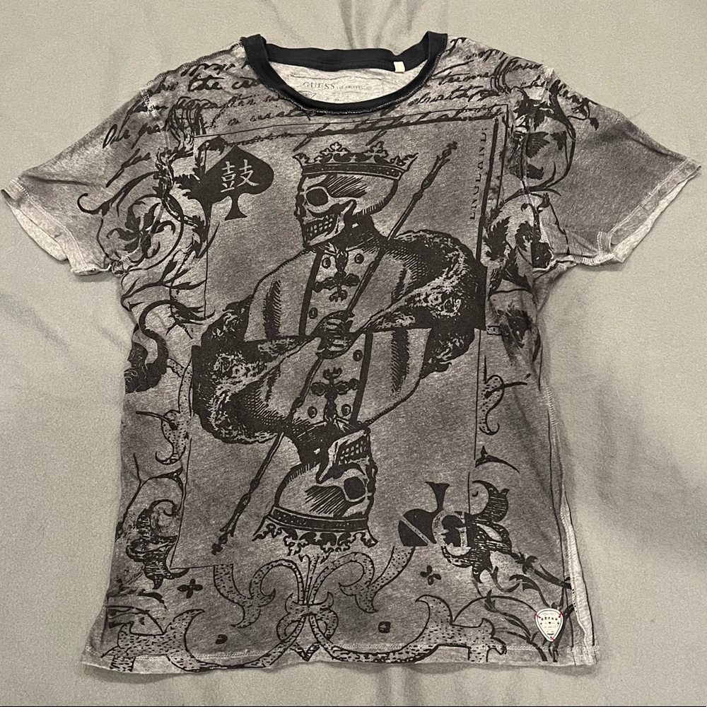 Guess - Skull King of Spades shirt - Medium